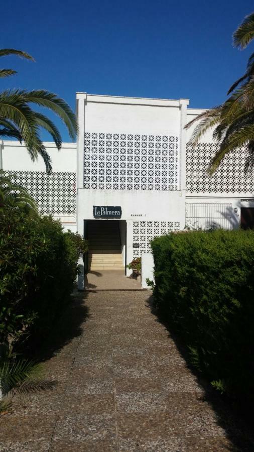 Conil Vistas Al Mar Del Roqueo, Fuente Del Gallo โกนิล เด ลาฟรอนเตรา ภายนอก รูปภาพ